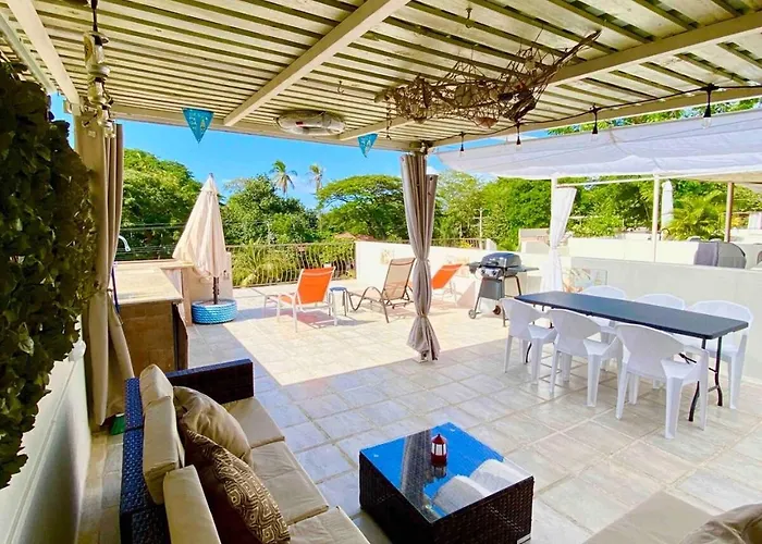 Sun And Waves Getaway Apartment Coco